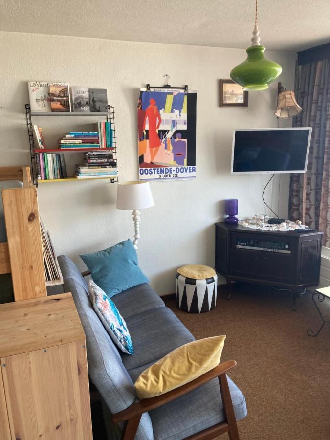 Tiny W/ Balcony And Seaview, Even Out Of Your Bed !